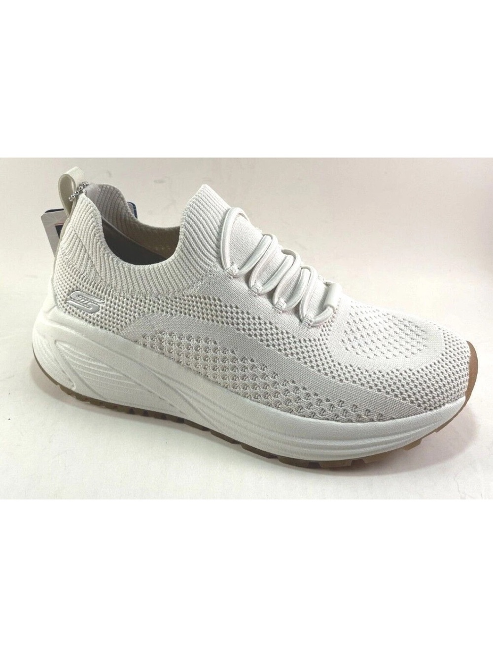 Skechers Women's White Slip-On Knit Platform Sneaker size 7.5